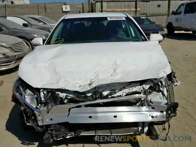 9 Photograph of a damaged car 4T1B11HK9KU745709 TOYOTA CAMRY 2019
