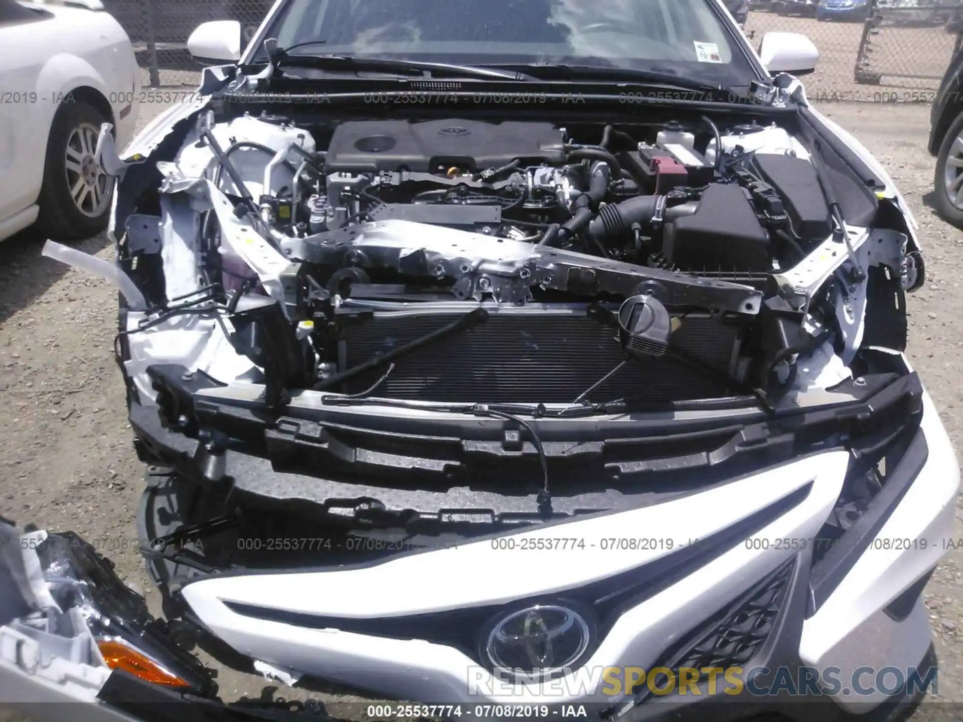 6 Photograph of a damaged car 4T1B11HKXKU683950 TOYOTA CAMRY 2019