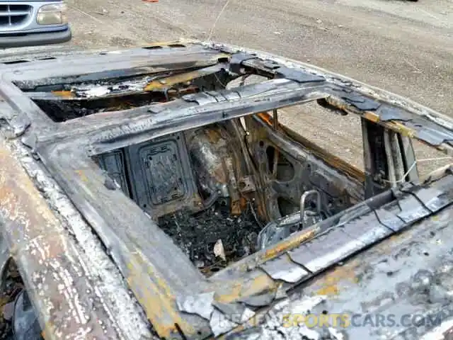 10 Photograph of a damaged car 4T1B11HKXKU699713 TOYOTA CAMRY 2019