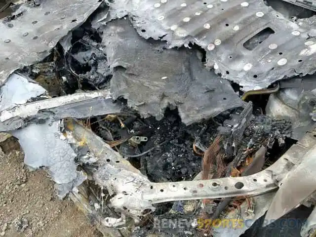 9 Photograph of a damaged car 4T1B11HKXKU699713 TOYOTA CAMRY 2019