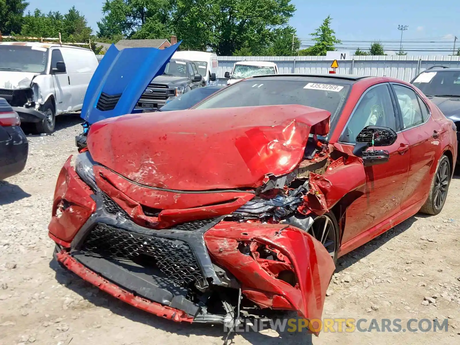 2 Photograph of a damaged car 4T1B61HK6KU159969 TOYOTA CAMRY 2019