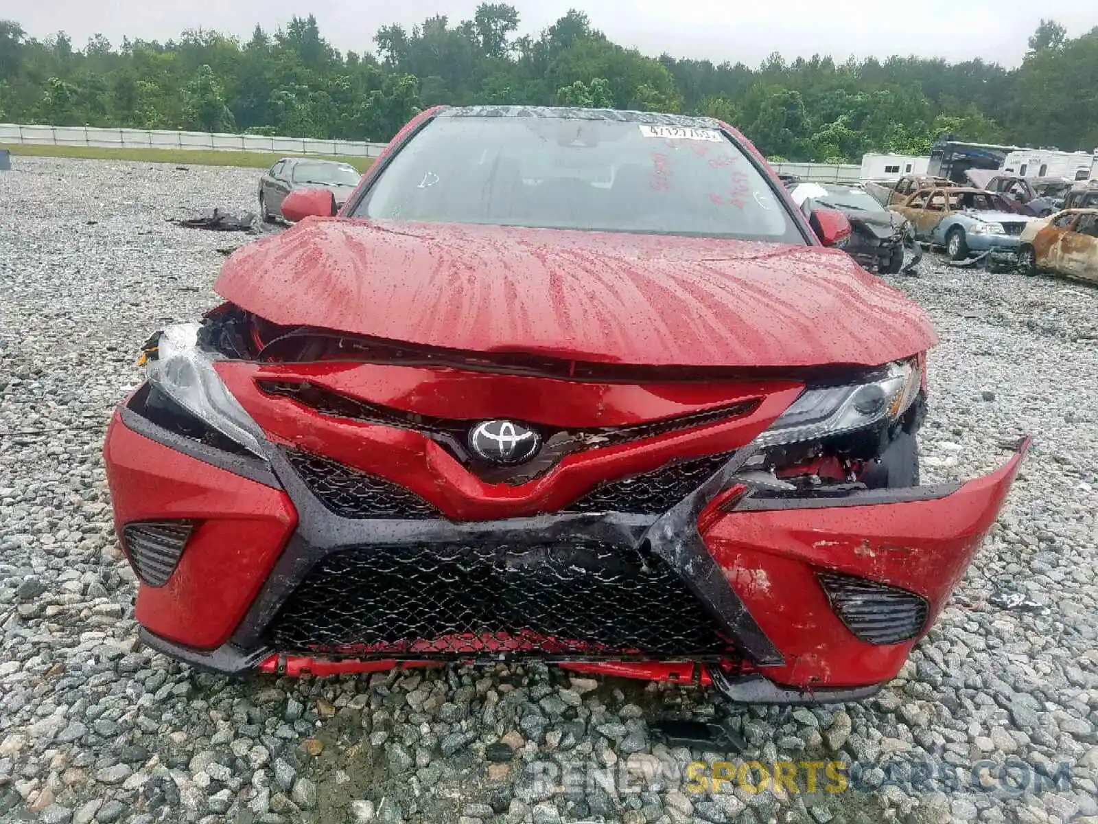 9 Photograph of a damaged car 4T1B61HK6KU166274 TOYOTA CAMRY 2019