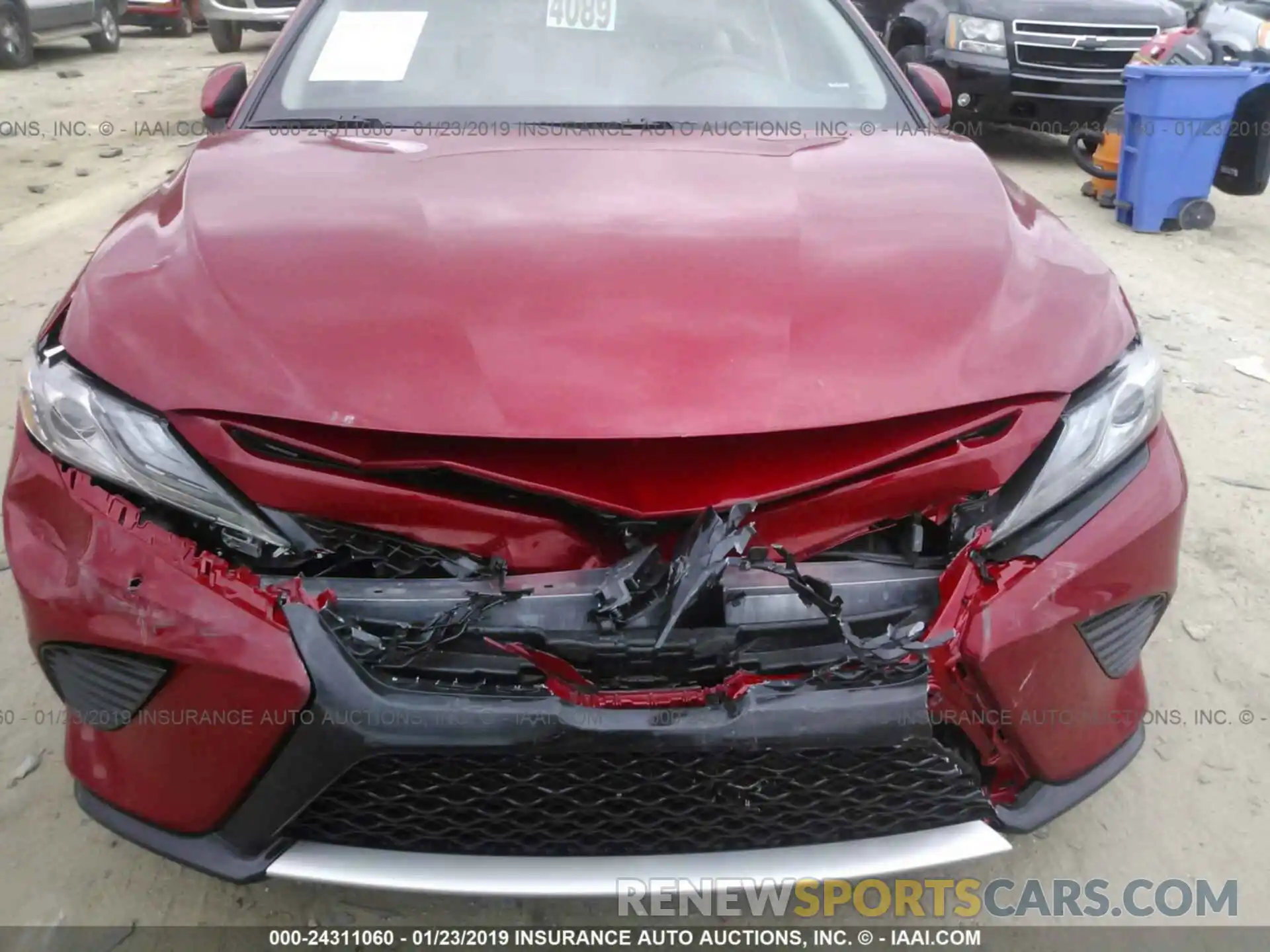 6 Photograph of a damaged car 4T1B61HKXKU171719 TOYOTA CAMRY 2019