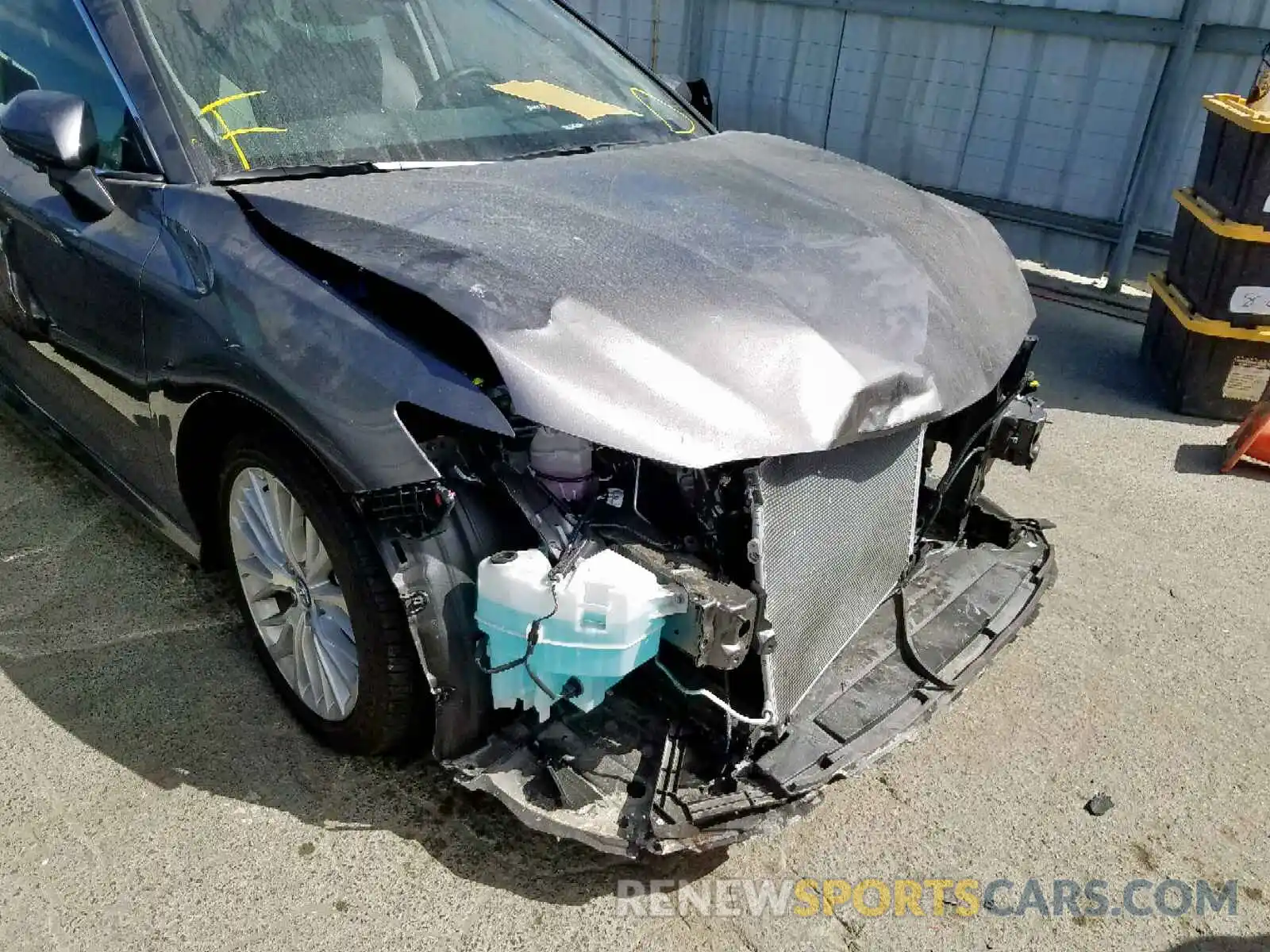 9 Photograph of a damaged car 4T1BZ1HK5KU507512 TOYOTA CAMRY 2019