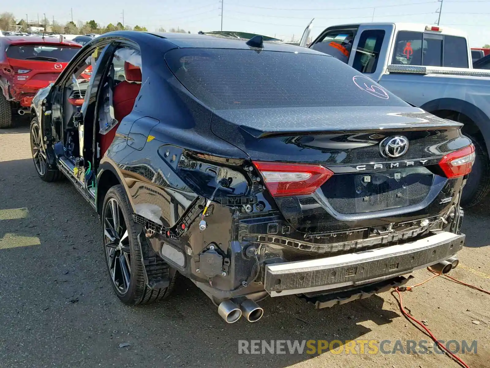 3 Photograph of a damaged car 4T1BZ1HK9KU022886 TOYOTA CAMRY 2019