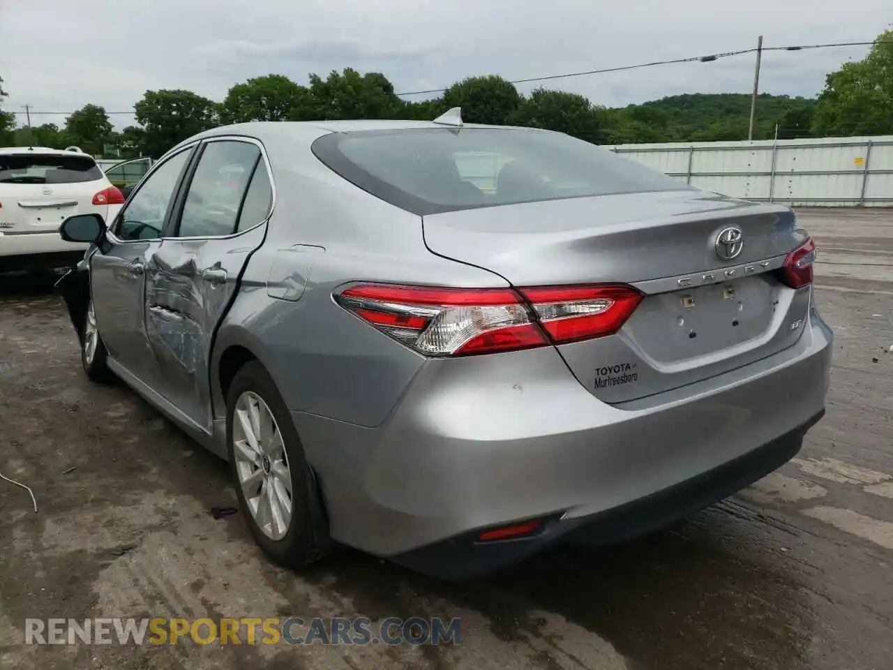 3 Photograph of a damaged car 4T1C11AK6LU972789 TOYOTA CAMRY 2020