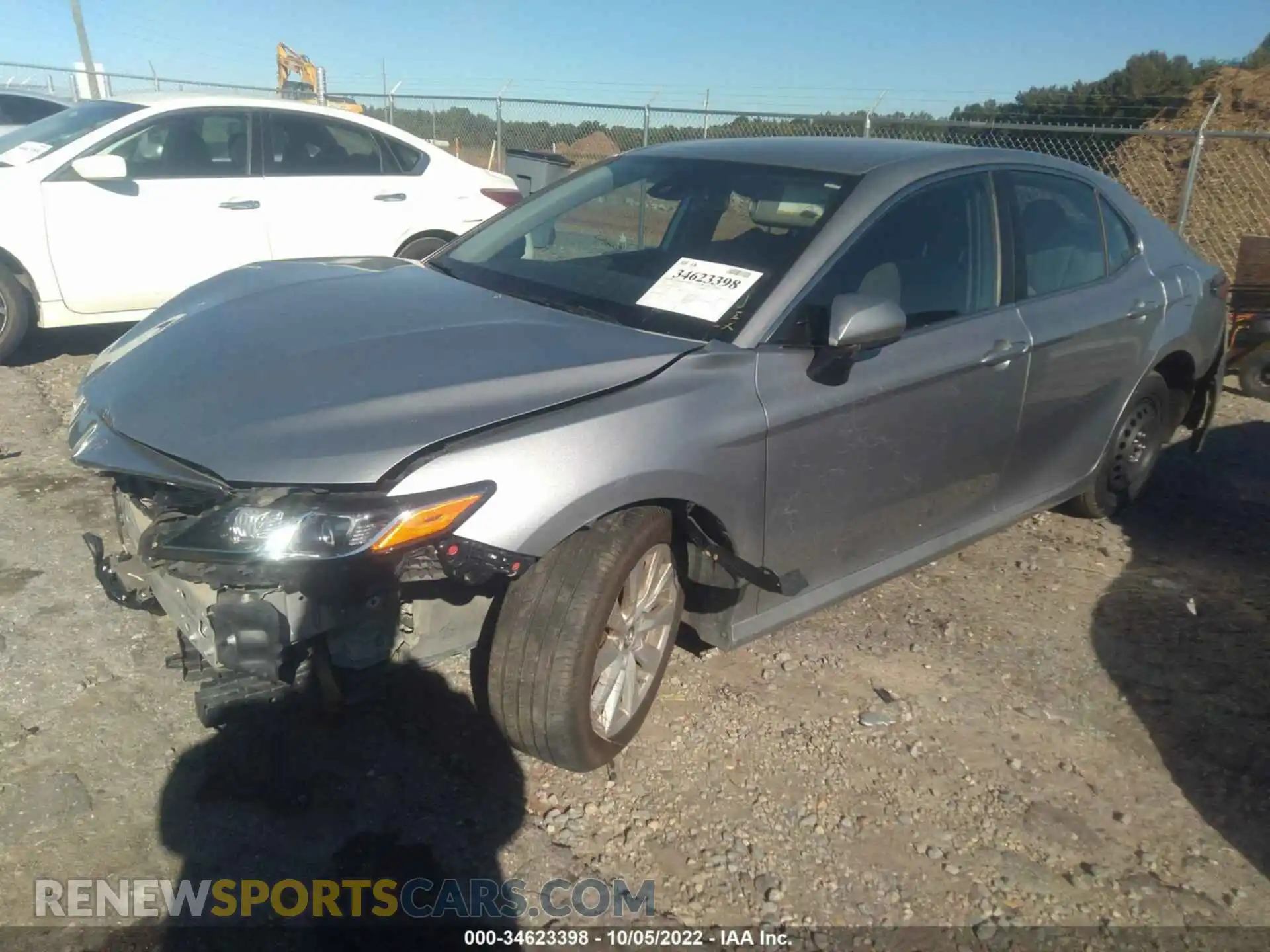 2 Photograph of a damaged car 4T1C11AK7LU917039 TOYOTA CAMRY 2020