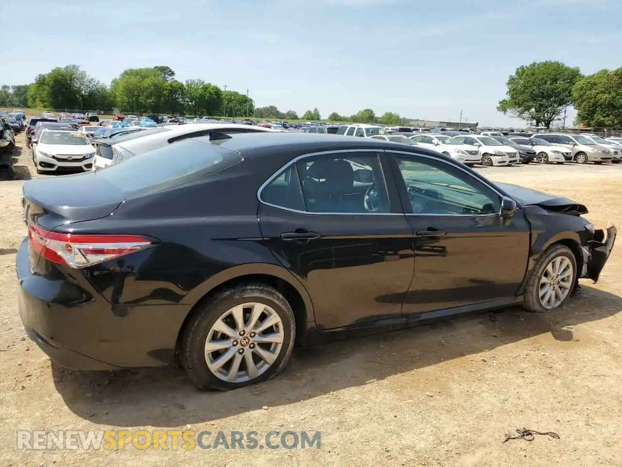 3 Фотография поврежденного автомобиля 4T1C11BK9LU004779 TOYOTA CAMRY 2020