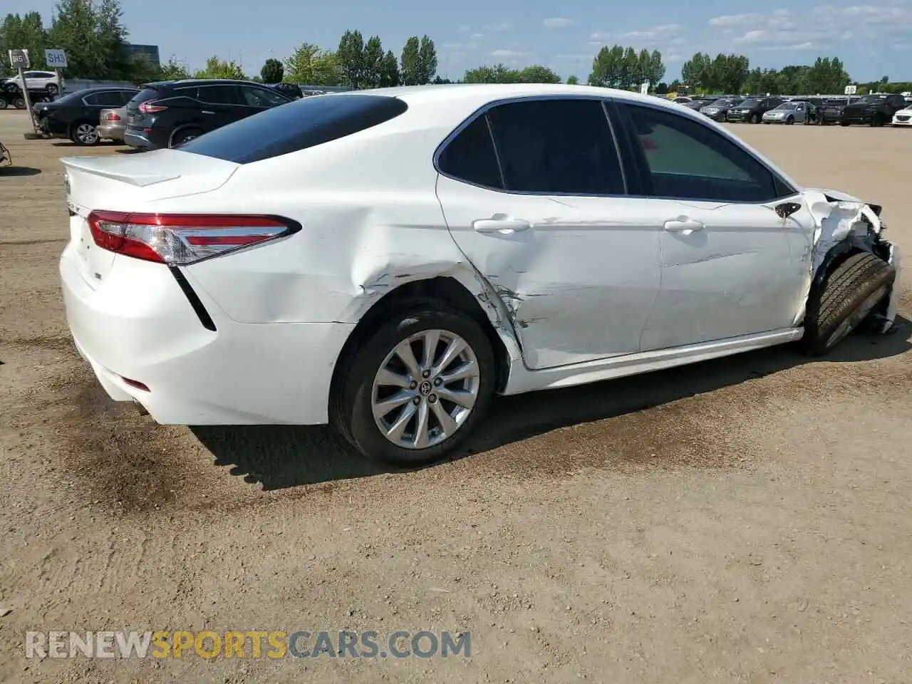 3 Photograph of a damaged car 4T1G11AK3LU379019 TOYOTA CAMRY 2020