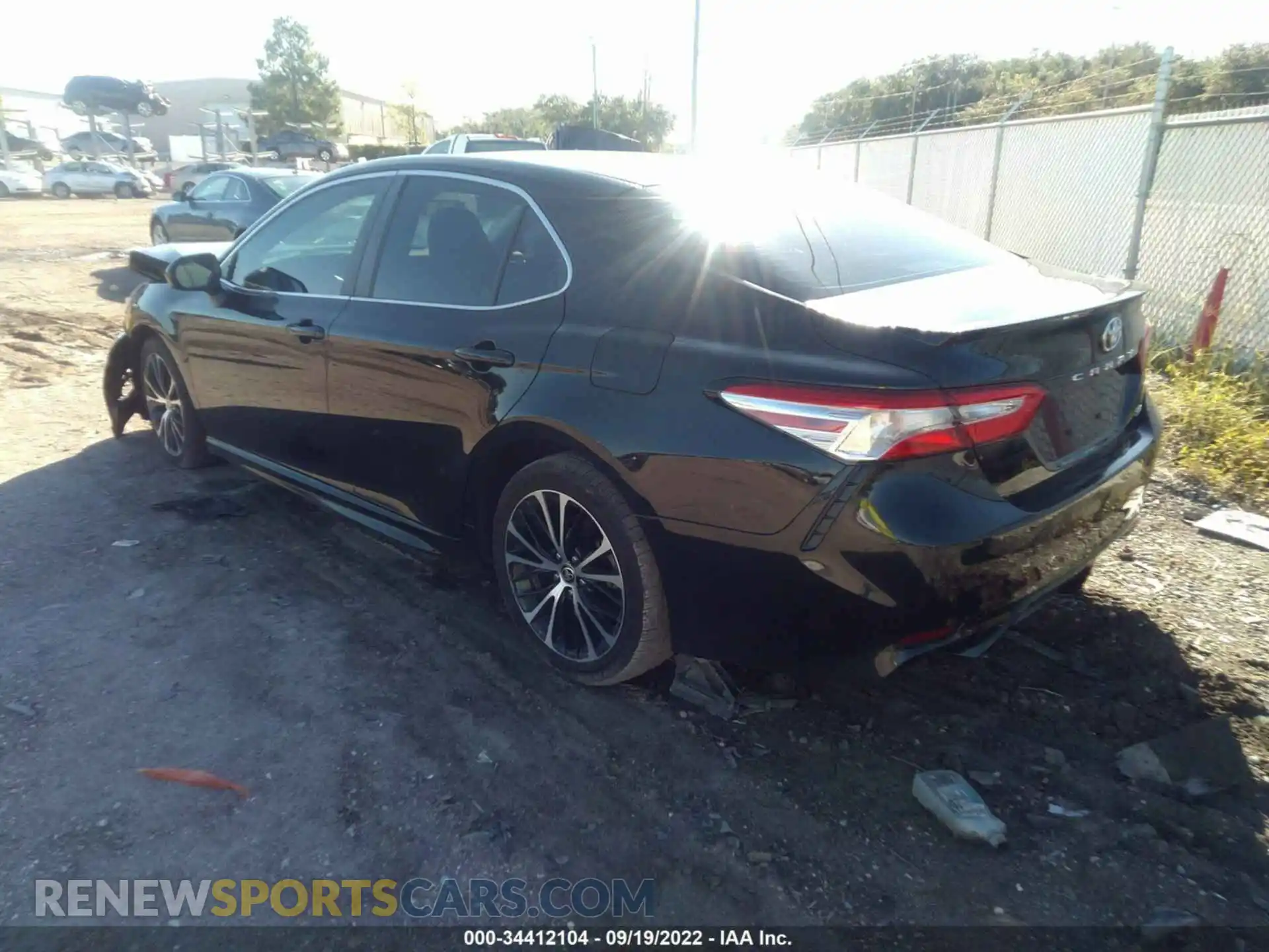 3 Photograph of a damaged car 4T1G11AK7LU988310 TOYOTA CAMRY 2020