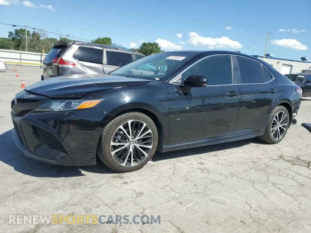 1 Фотография поврежденного автомобиля 4T1G11AK9LU333095 TOYOTA CAMRY 2020