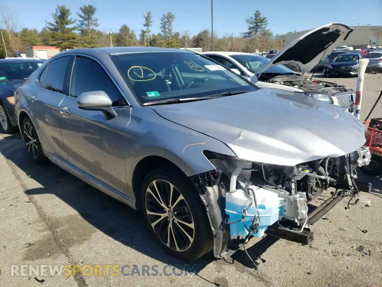 1 Photograph of a damaged car 4T1G11AK9LU972738 TOYOTA CAMRY 2020