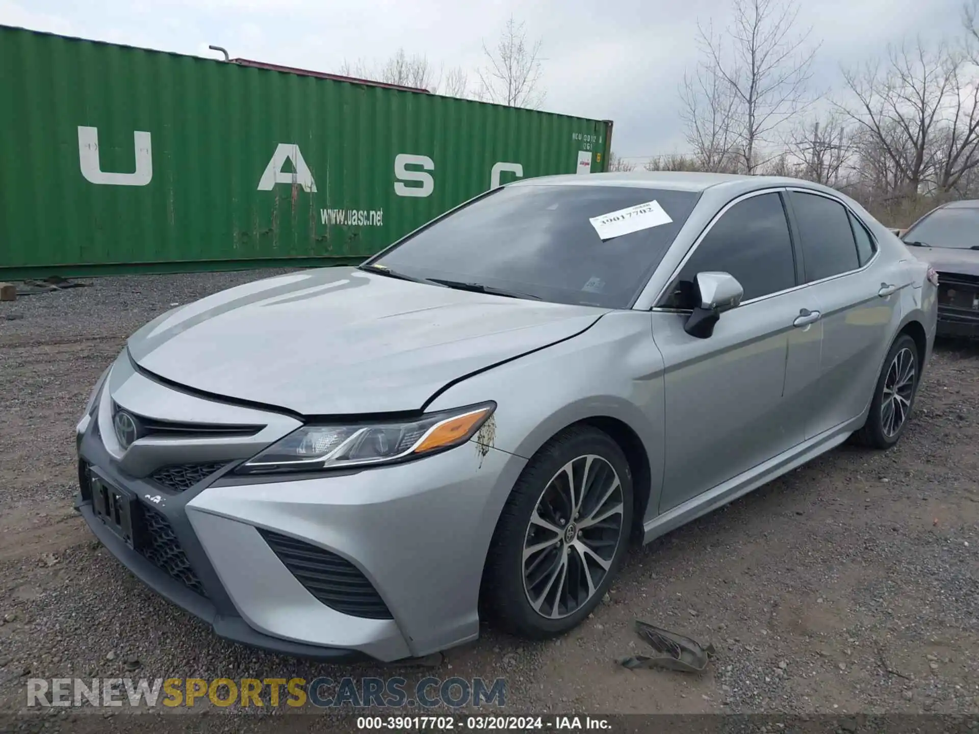 2 fotografías del automóvil dañado 4T1G11BK7LU018634 TOYOTA CAMRY 2020