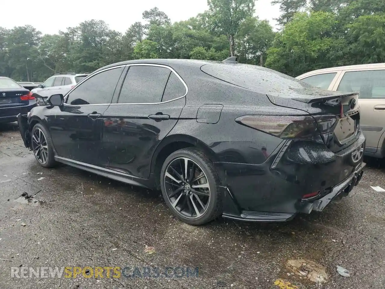 2 Photograph of a damaged car 4T1K61AK4LU977583 TOYOTA CAMRY 2020