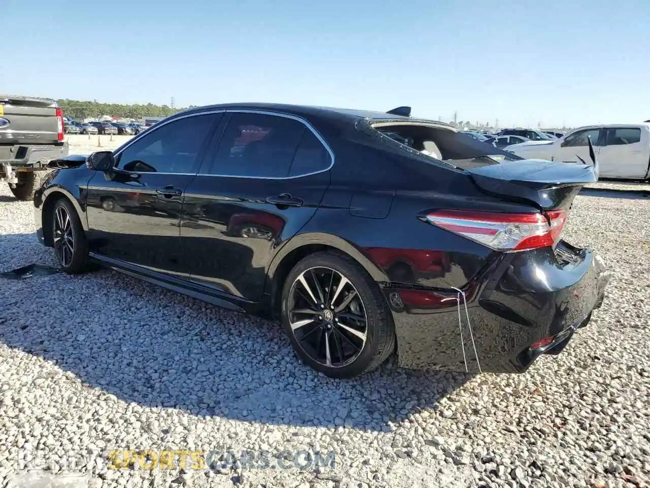 2 Photograph of a damaged car 4T1K61AKXLU963185 TOYOTA CAMRY 2020