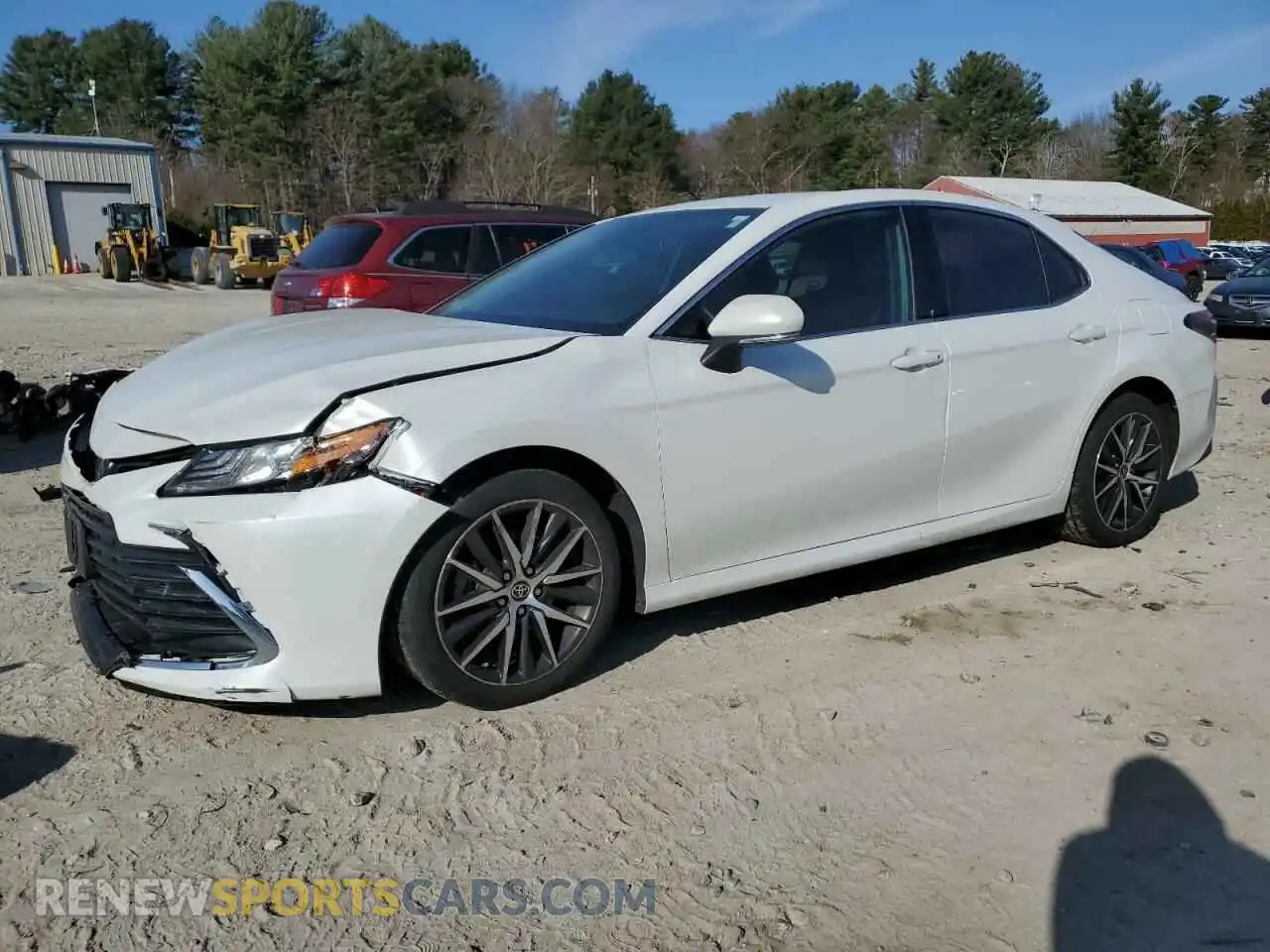 1 Photograph of a damaged car 4T1F11BK9MU043080 TOYOTA CAMRY 2021