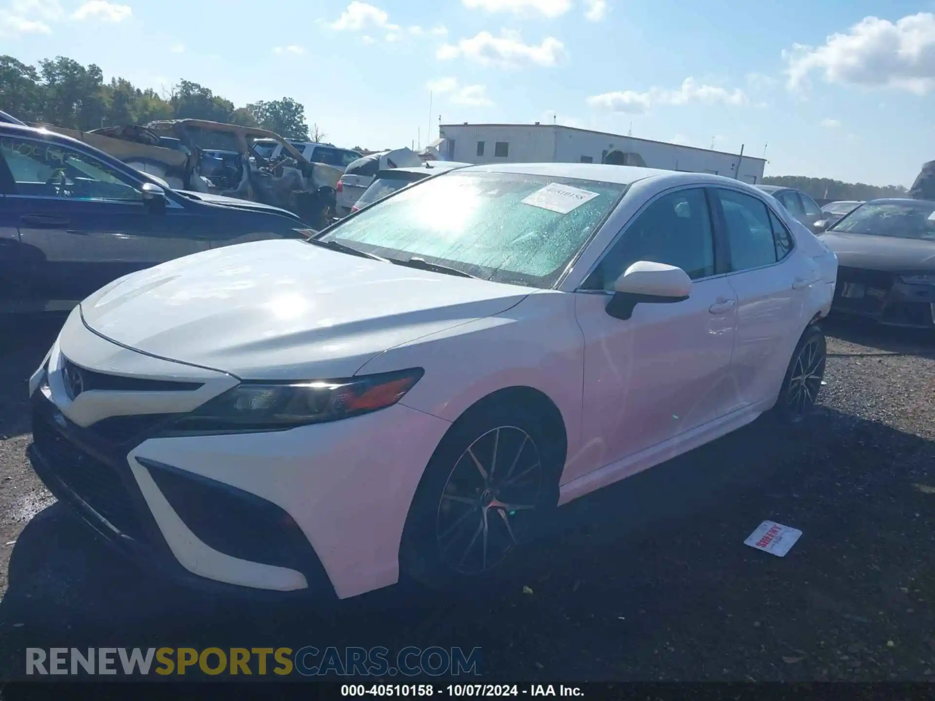 2 fotografías del automóvil dañado 4T1G11AK4MU425619 TOYOTA CAMRY 2021