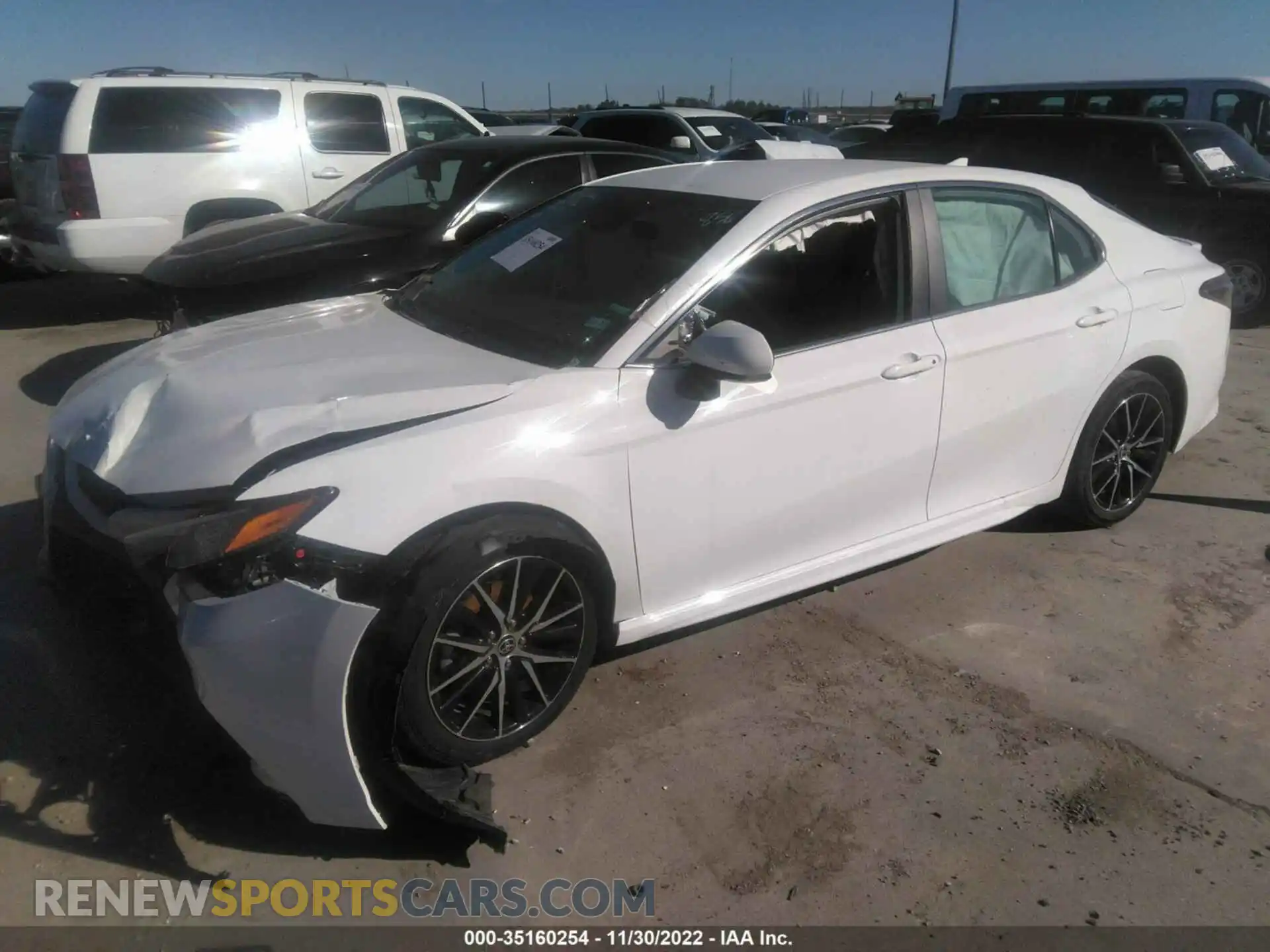 2 fotografías del automóvil dañado 4T1G11AK4MU428567 TOYOTA CAMRY 2021