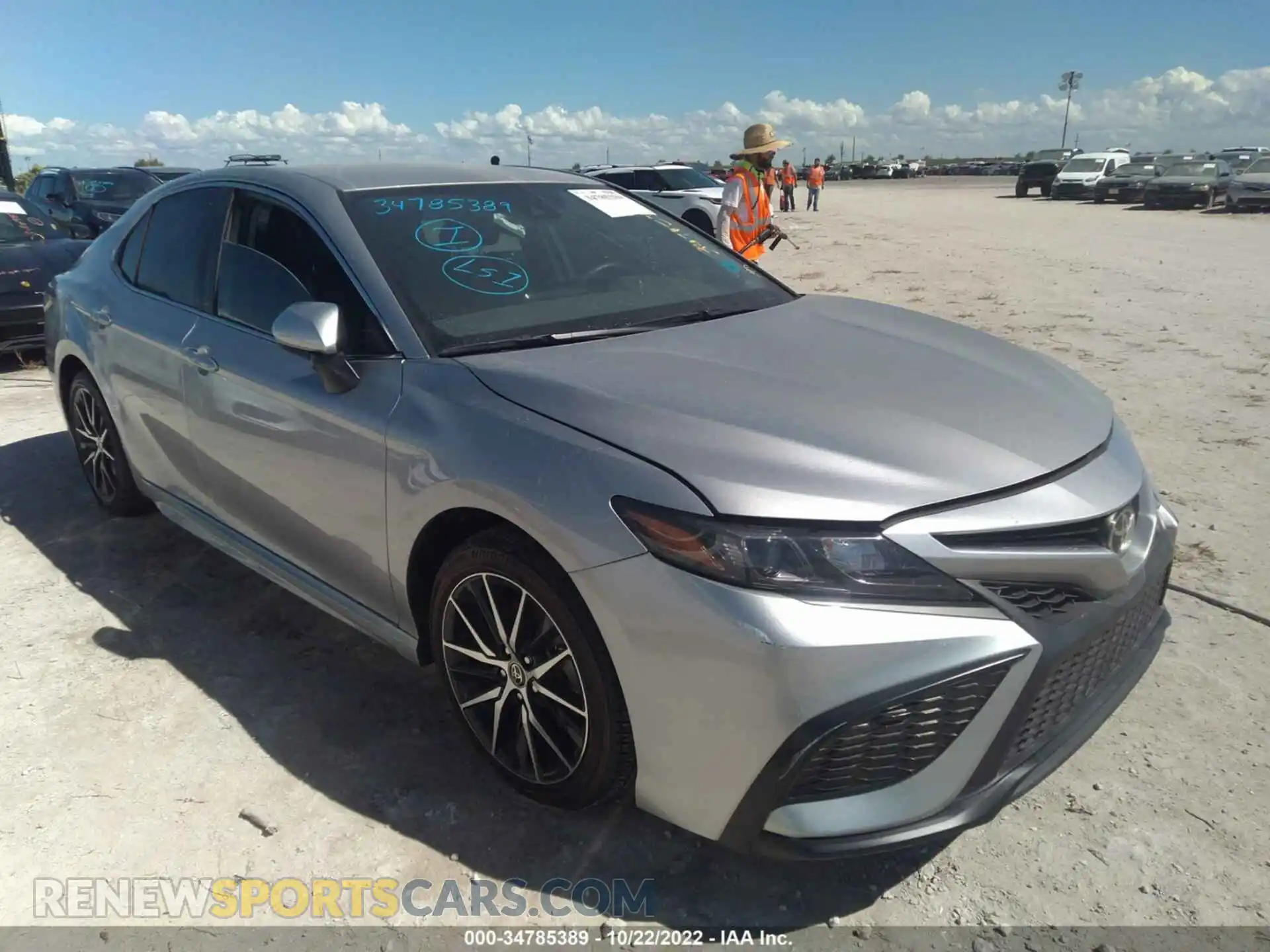 1 Фотография поврежденного автомобиля 4T1G11AK9MU530804 TOYOTA CAMRY 2021