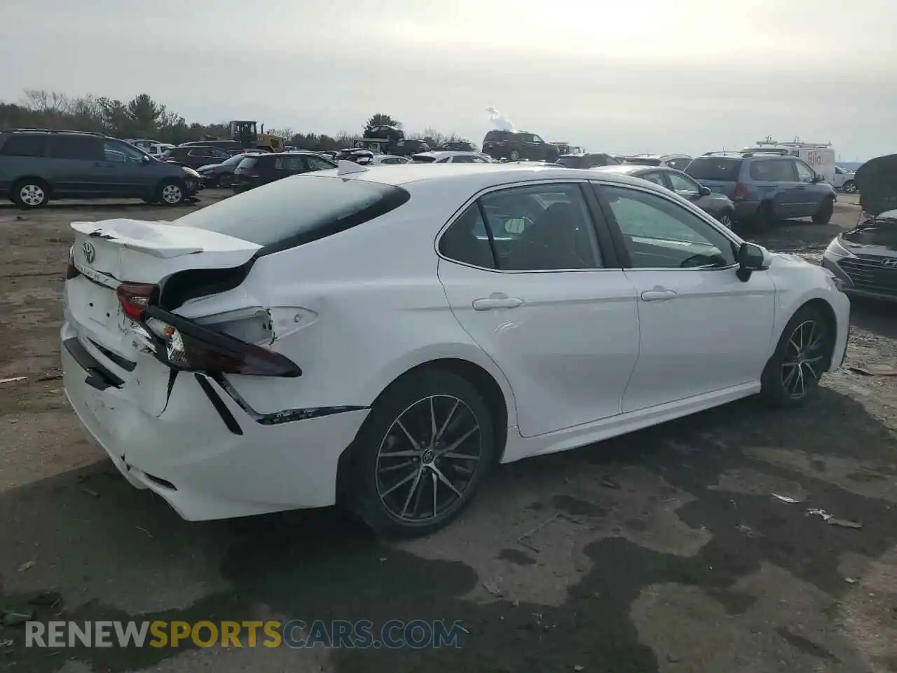 3 Фотография поврежденного автомобиля 4T1G11AKXMU572012 TOYOTA CAMRY 2021