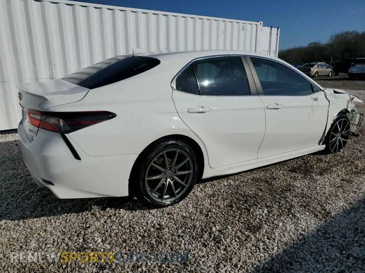 3 Photograph of a damaged car 4T1G11BKXMU023943 TOYOTA CAMRY 2021