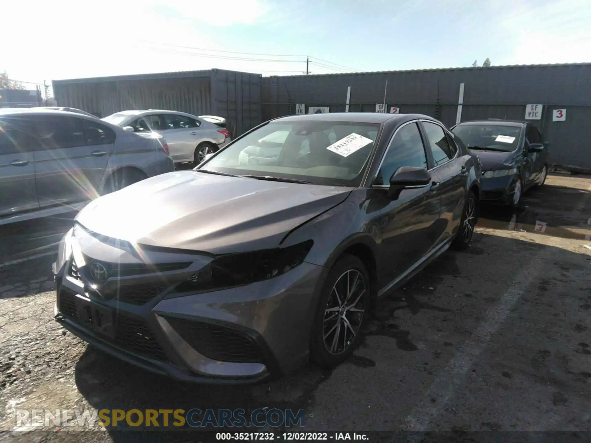 2 Photograph of a damaged car 4T1G11AK6NU070535 TOYOTA CAMRY 2022