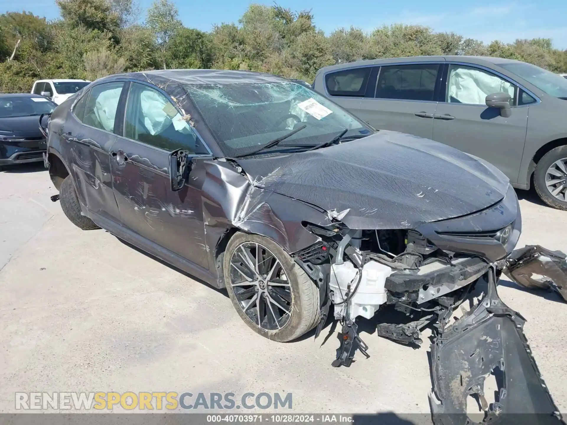 1 fotografías del automóvil dañado 4T1G11AK0PU727218 TOYOTA CAMRY 2023