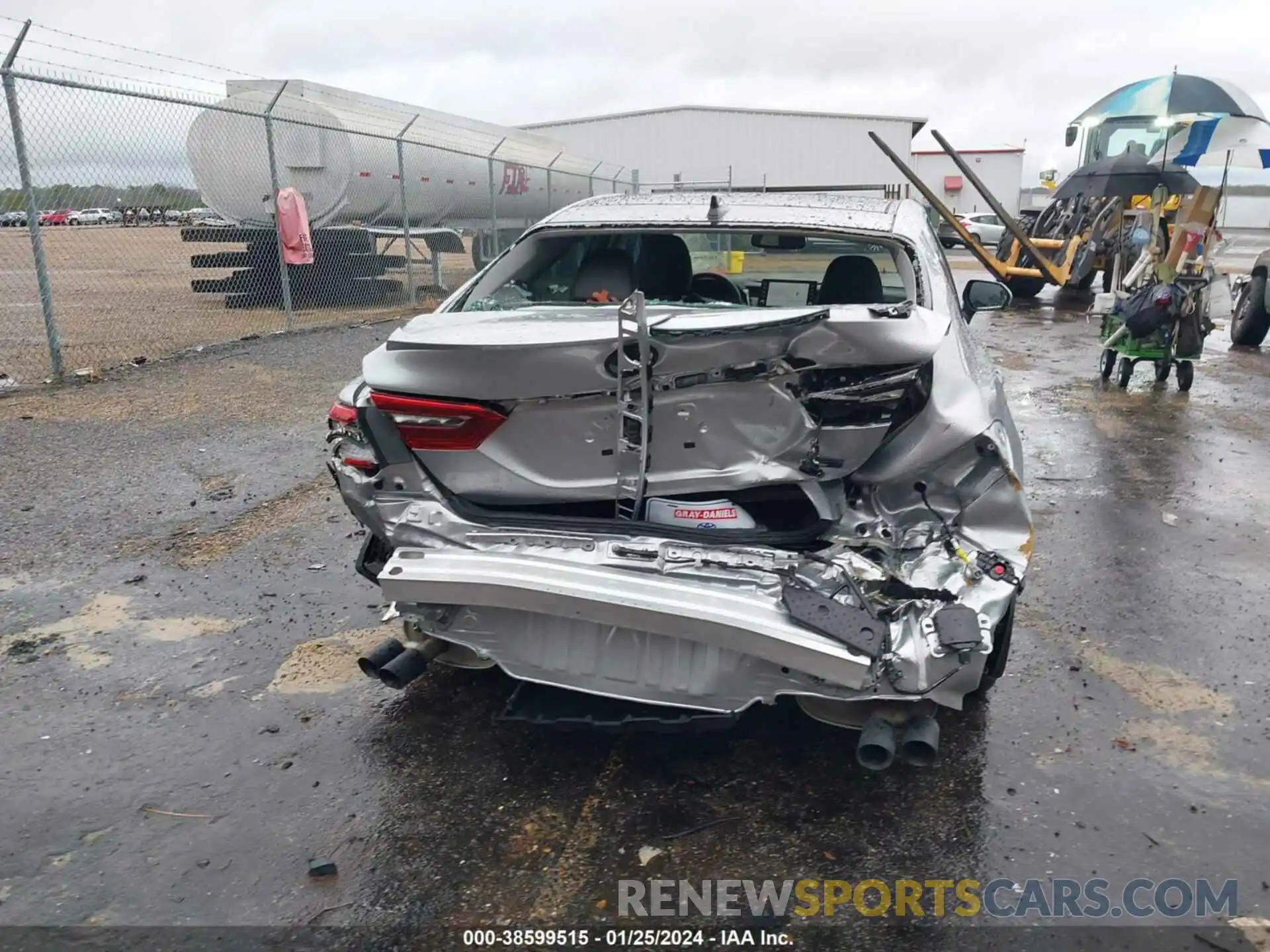6 Фотография поврежденного автомобиля 4T1K61AK5PU779181 TOYOTA CAMRY 2023