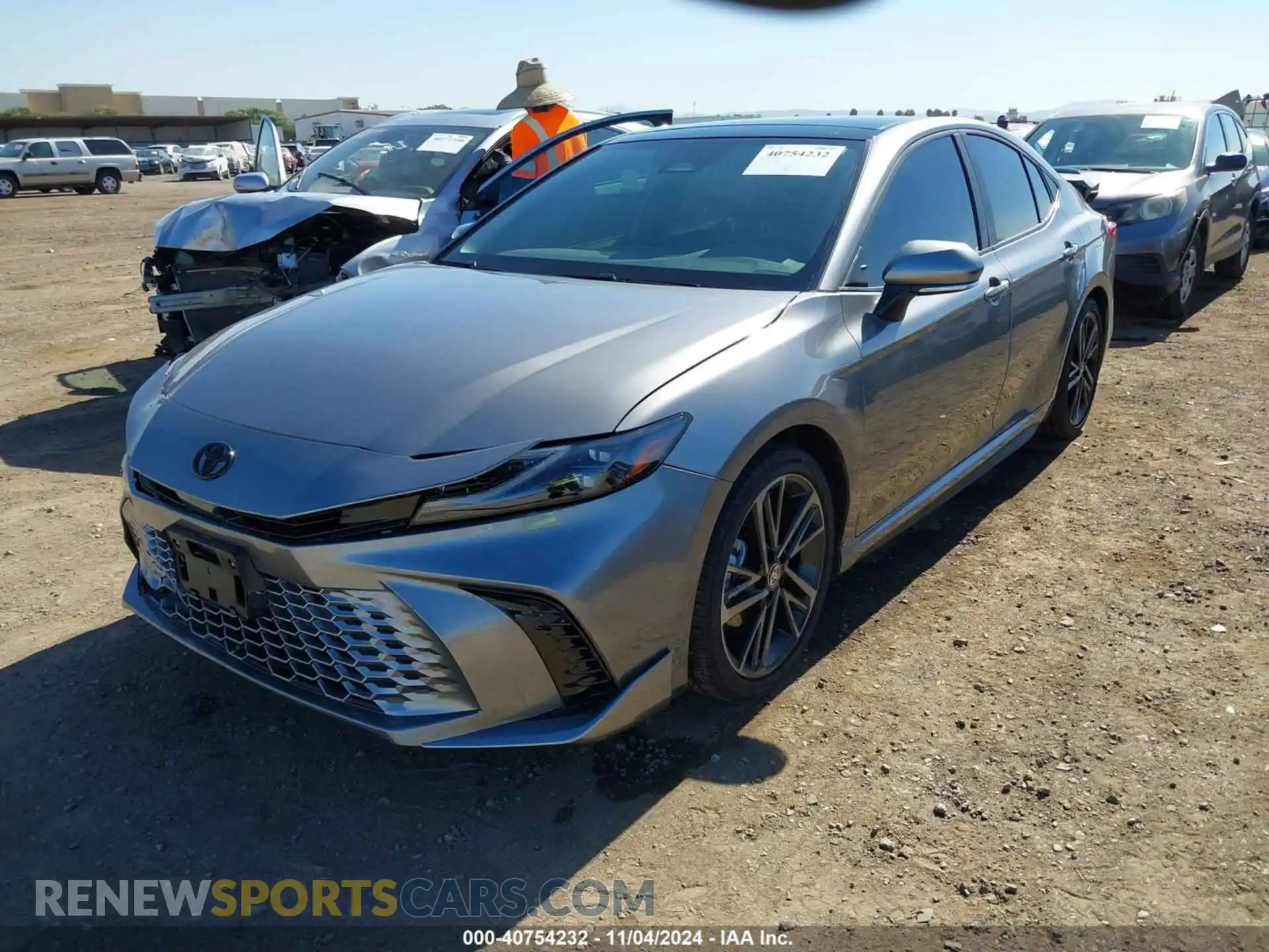 2 Photograph of a damaged car 4T1DAACKXSU504385 TOYOTA CAMRY 2025