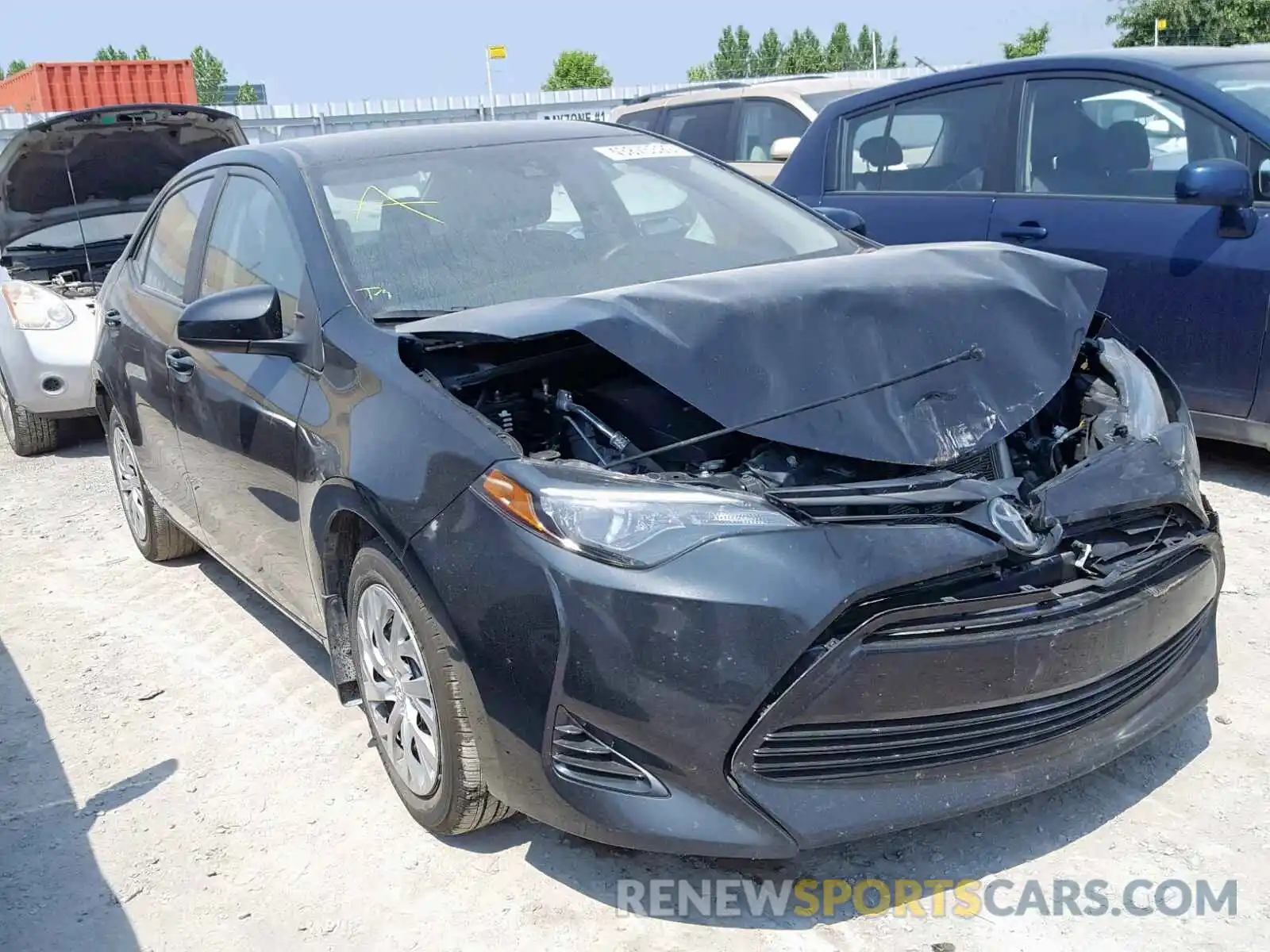 1 Photograph of a damaged car 2T1BURHE0KC129284 TOYOTA COROLLA 2019
