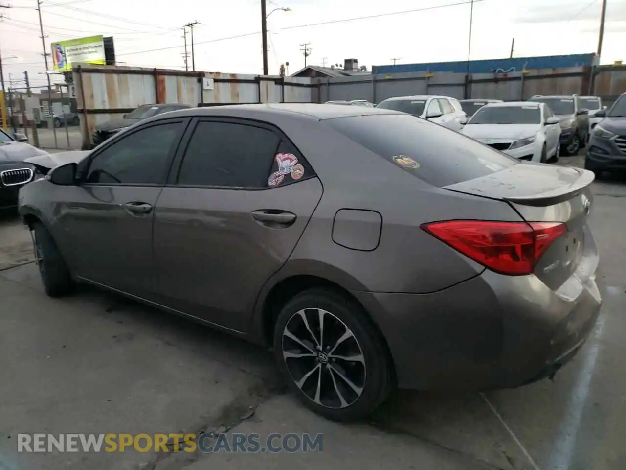 2 Photograph of a damaged car 2T1BURHE0KC133707 TOYOTA COROLLA 2019