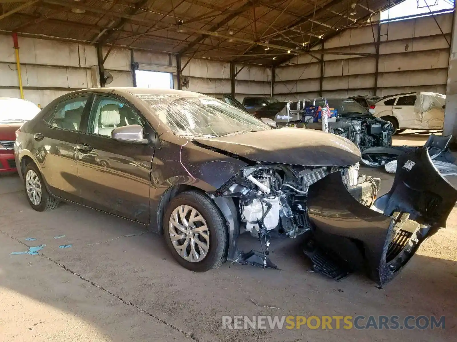 1 Photograph of a damaged car 2T1BURHE0KC143377 TOYOTA COROLLA 2019