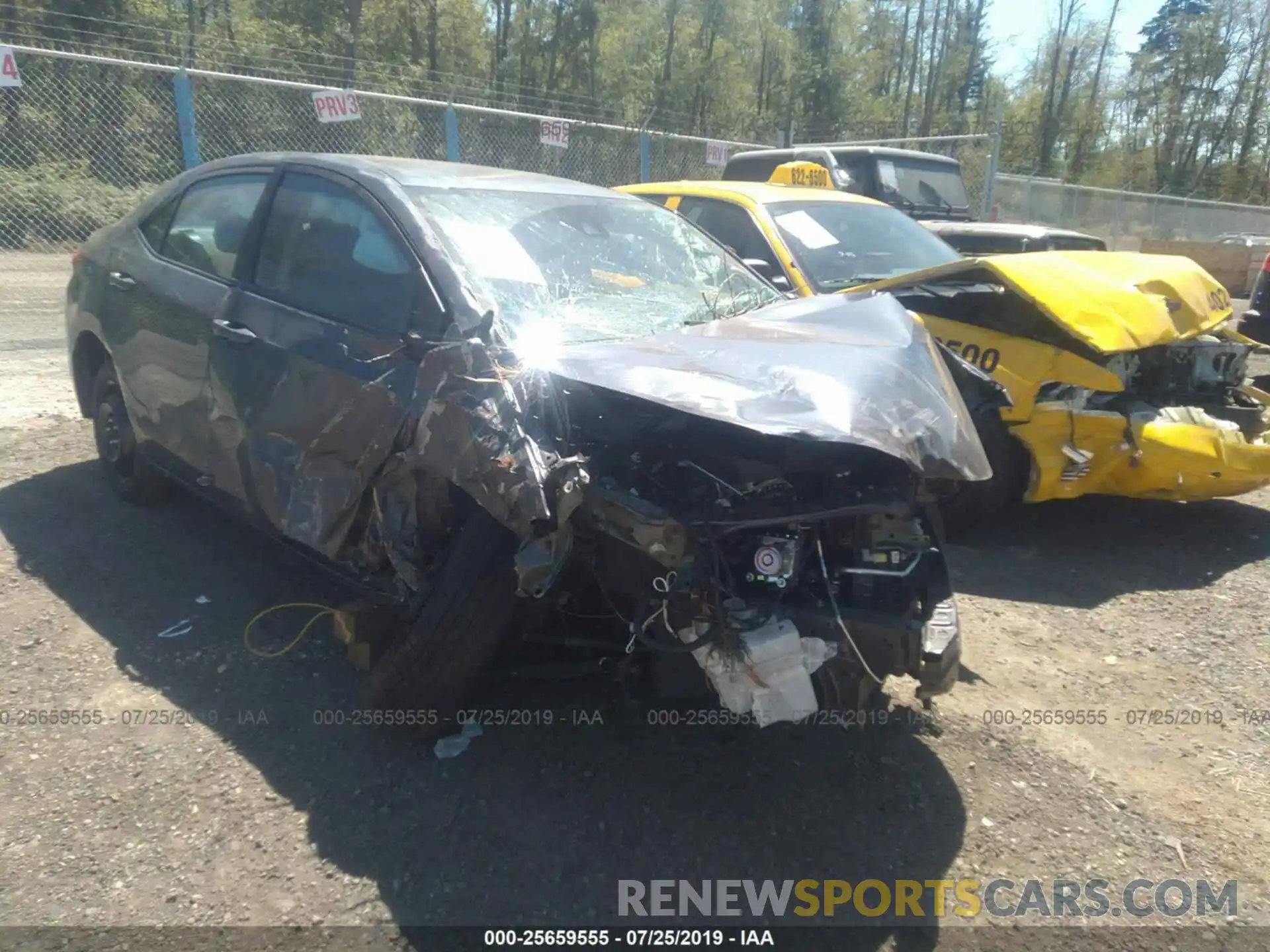 1 Photograph of a damaged car 2T1BURHE0KC144934 TOYOTA COROLLA 2019