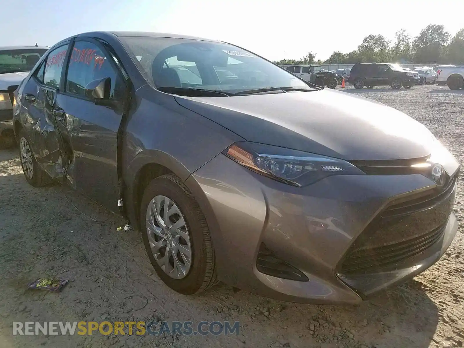 1 Photograph of a damaged car 2T1BURHE0KC159367 TOYOTA COROLLA 2019