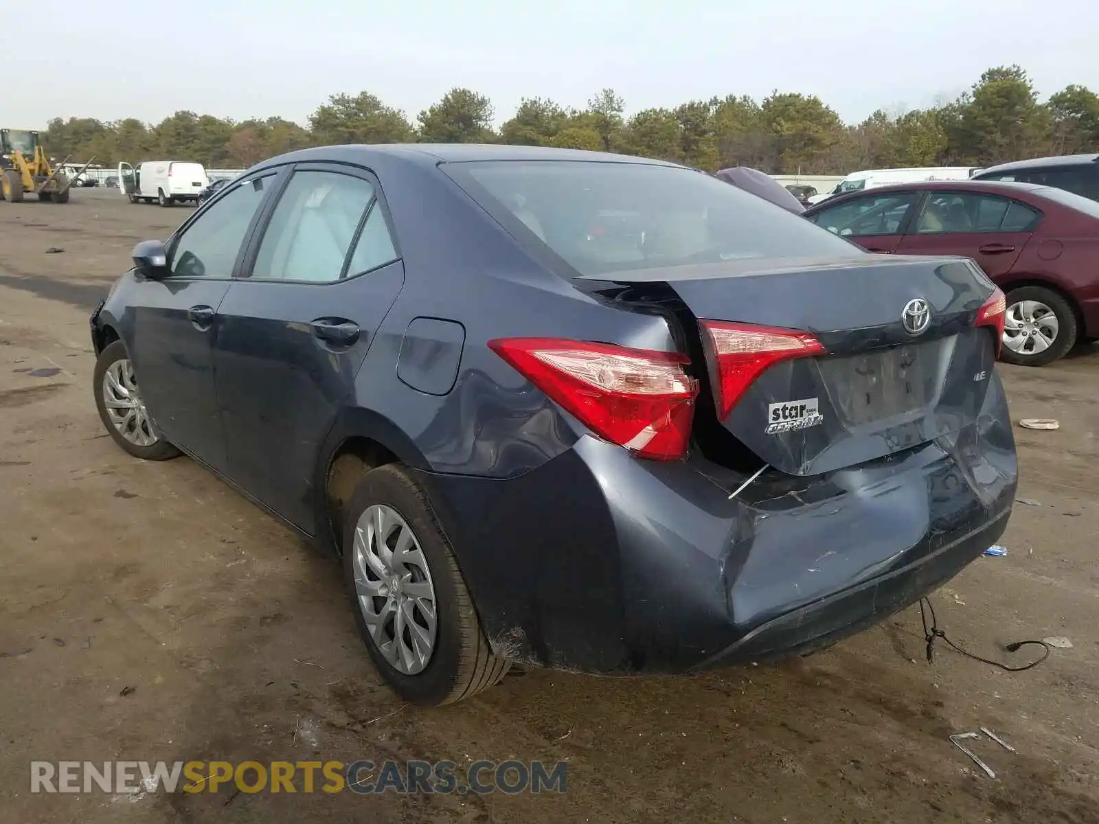 3 Photograph of a damaged car 2T1BURHE0KC162012 TOYOTA COROLLA 2019