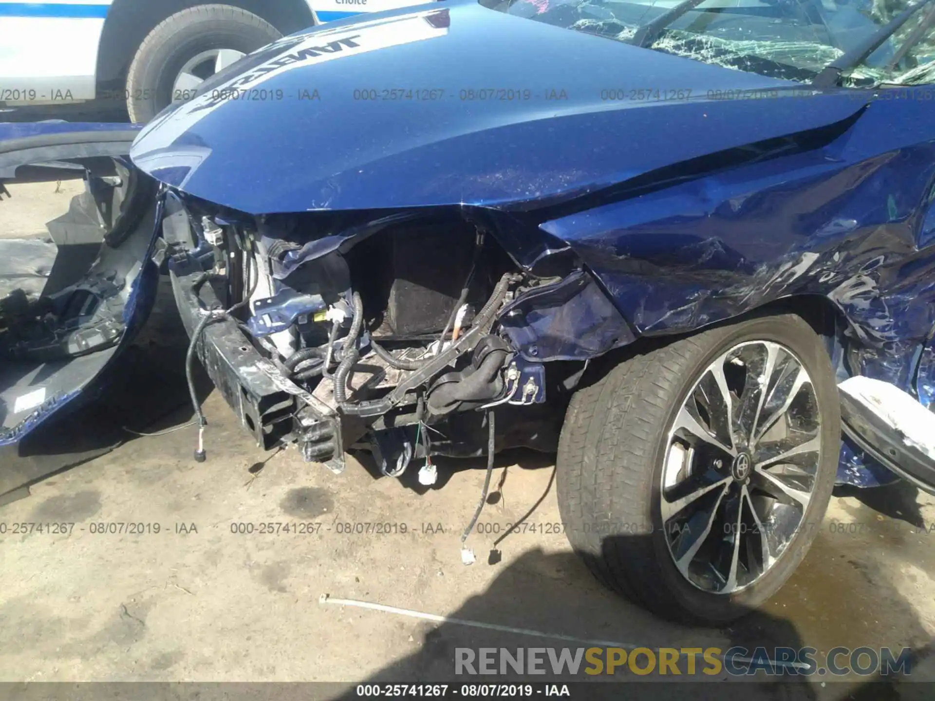 6 Photograph of a damaged car 2T1BURHE0KC172376 TOYOTA COROLLA 2019