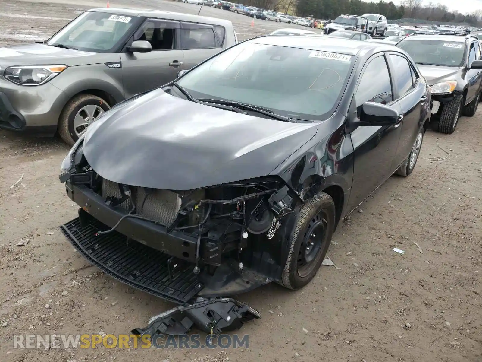 2 Photograph of a damaged car 2T1BURHE0KC175701 TOYOTA COROLLA 2019