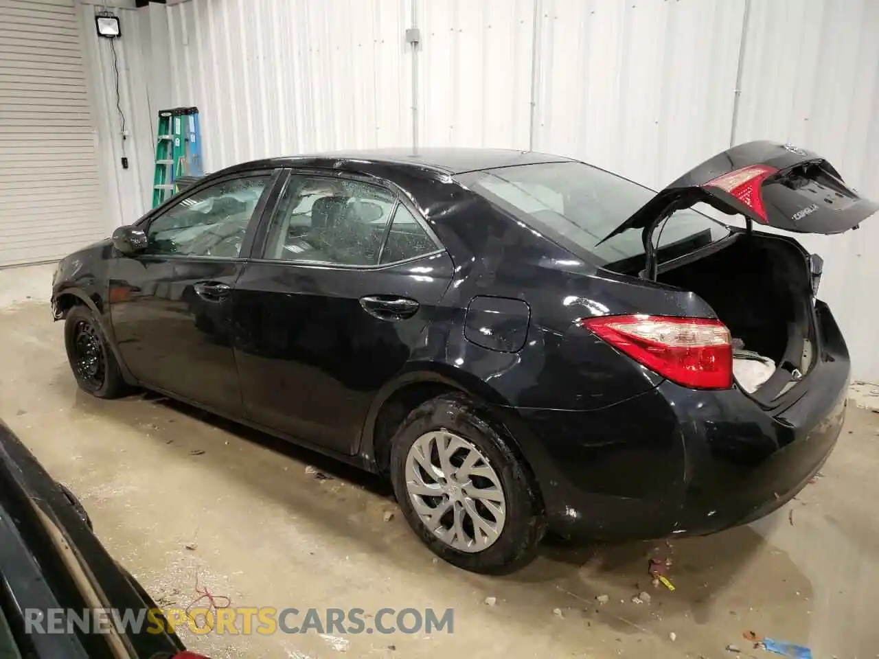 2 Фотография поврежденного автомобиля 2T1BURHE0KC192708 TOYOTA COROLLA 2019