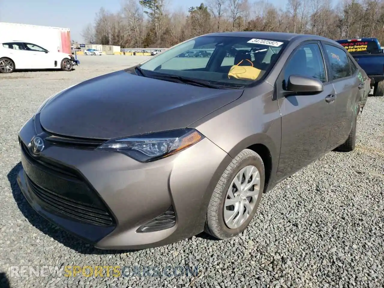 2 Photograph of a damaged car 2T1BURHE0KC200662 TOYOTA COROLLA 2019