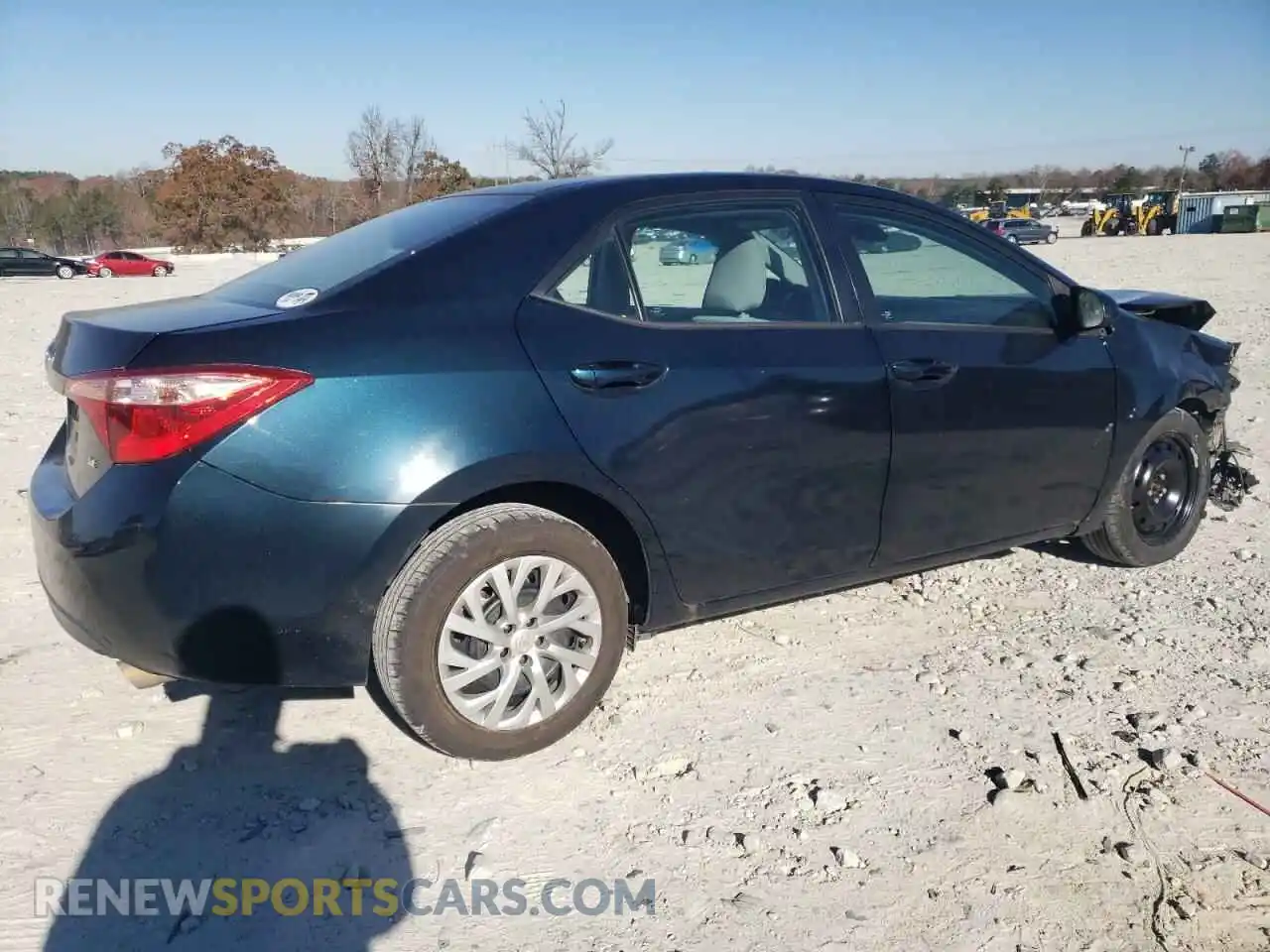 3 Photograph of a damaged car 2T1BURHE0KC204081 TOYOTA COROLLA 2019