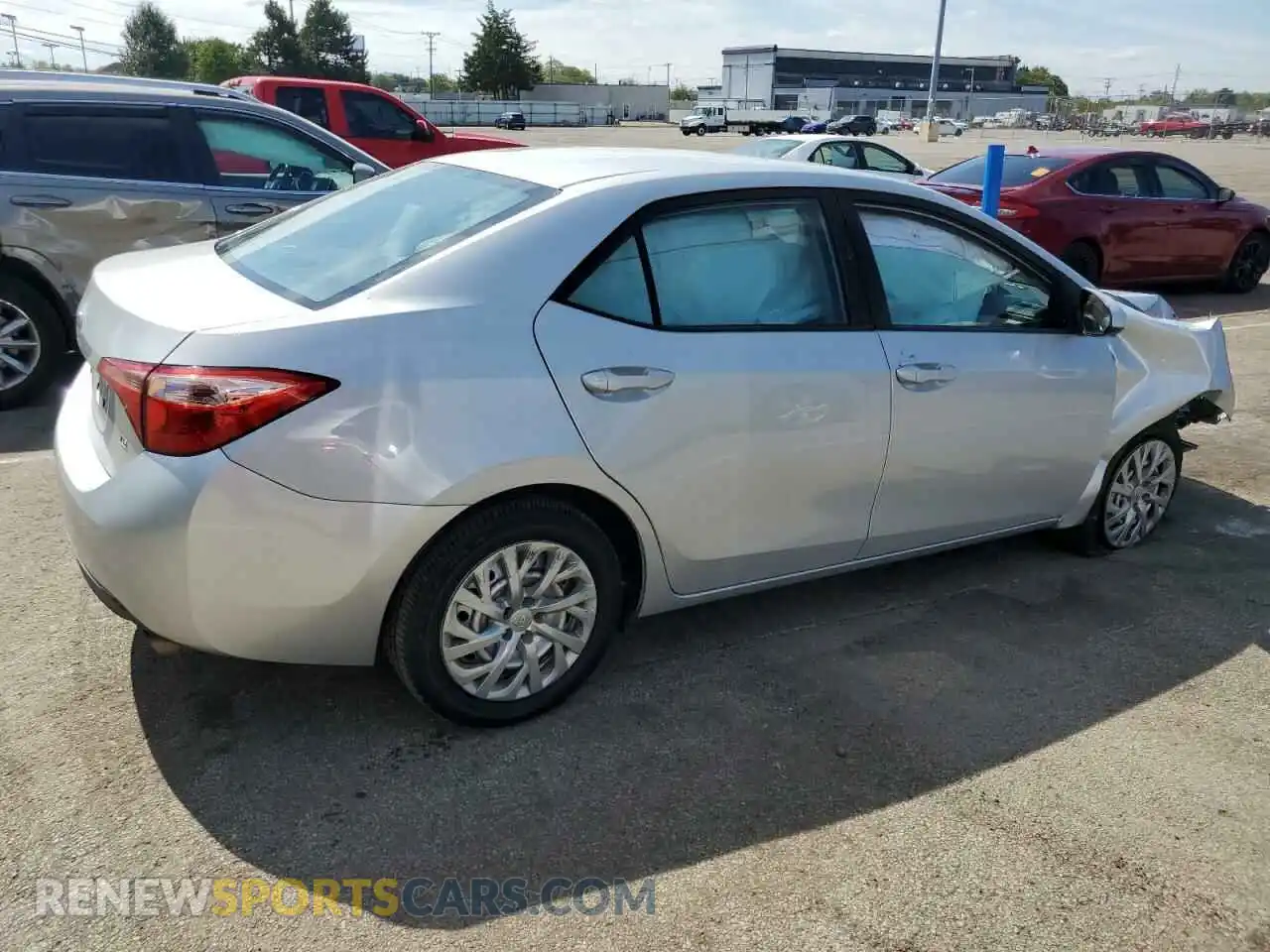 3 Photograph of a damaged car 2T1BURHE0KC208972 TOYOTA COROLLA 2019