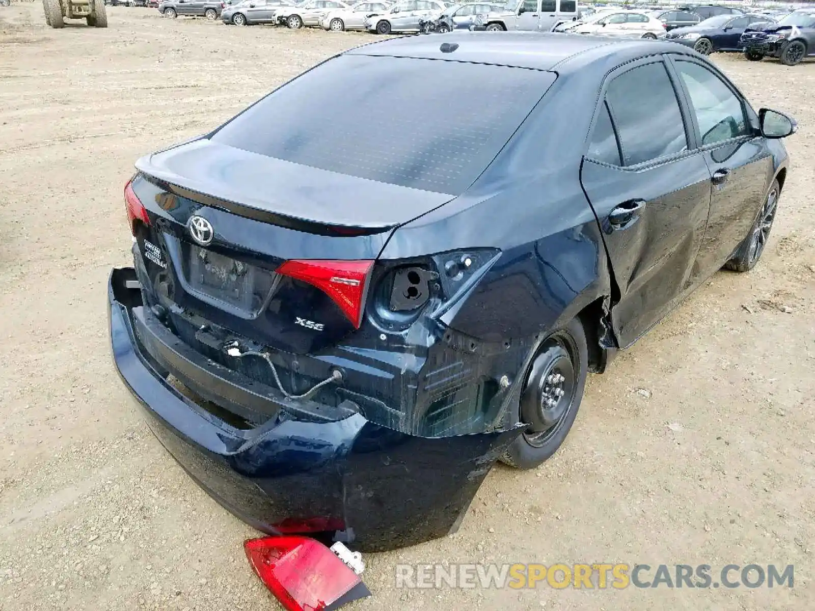 4 Photograph of a damaged car 2T1BURHE0KC211757 TOYOTA COROLLA 2019
