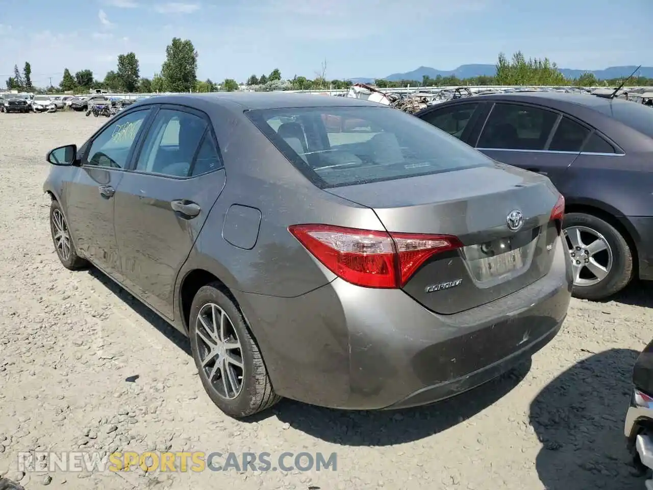 3 Photograph of a damaged car 2T1BURHE0KC225934 TOYOTA COROLLA 2019