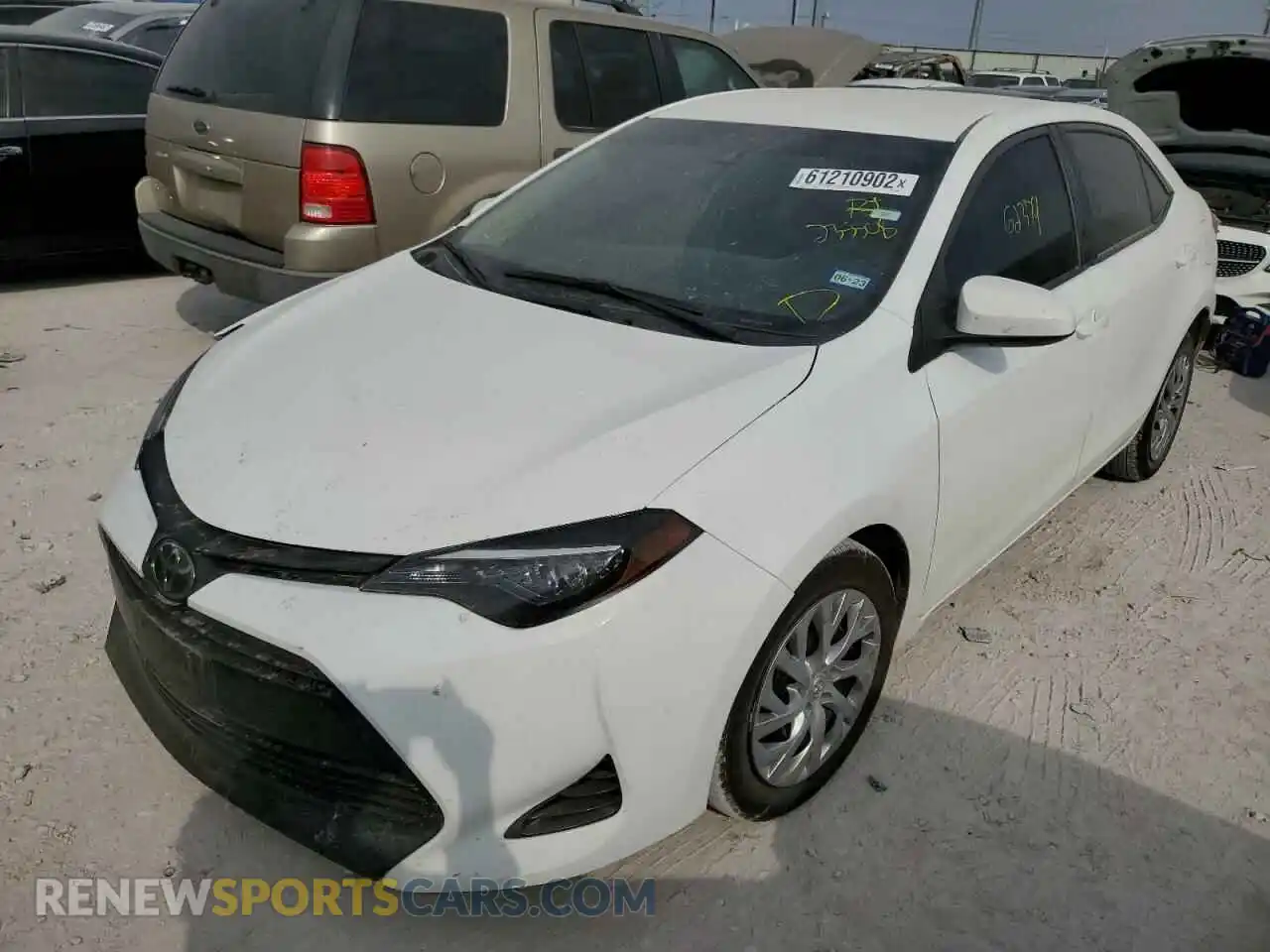 2 Photograph of a damaged car 2T1BURHE0KC235508 TOYOTA COROLLA 2019