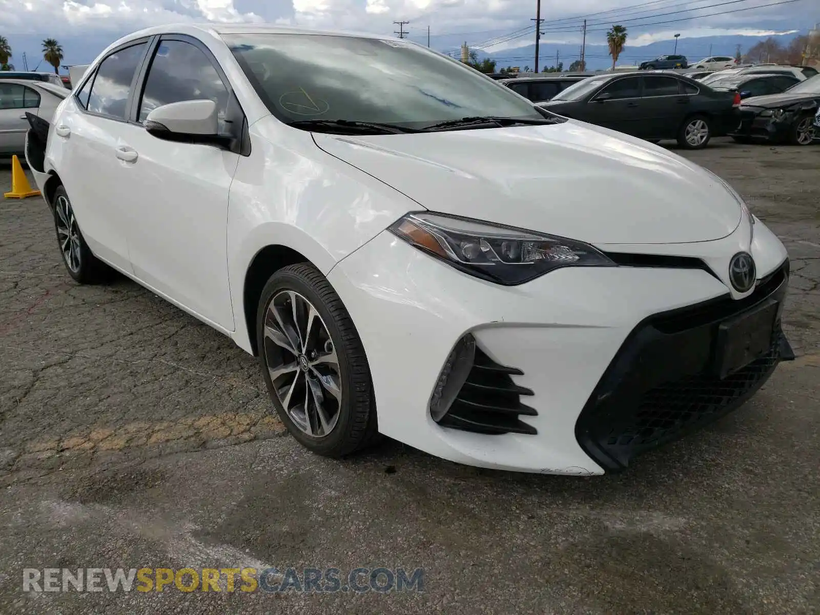 1 Photograph of a damaged car 2T1BURHE0KC243365 TOYOTA COROLLA 2019