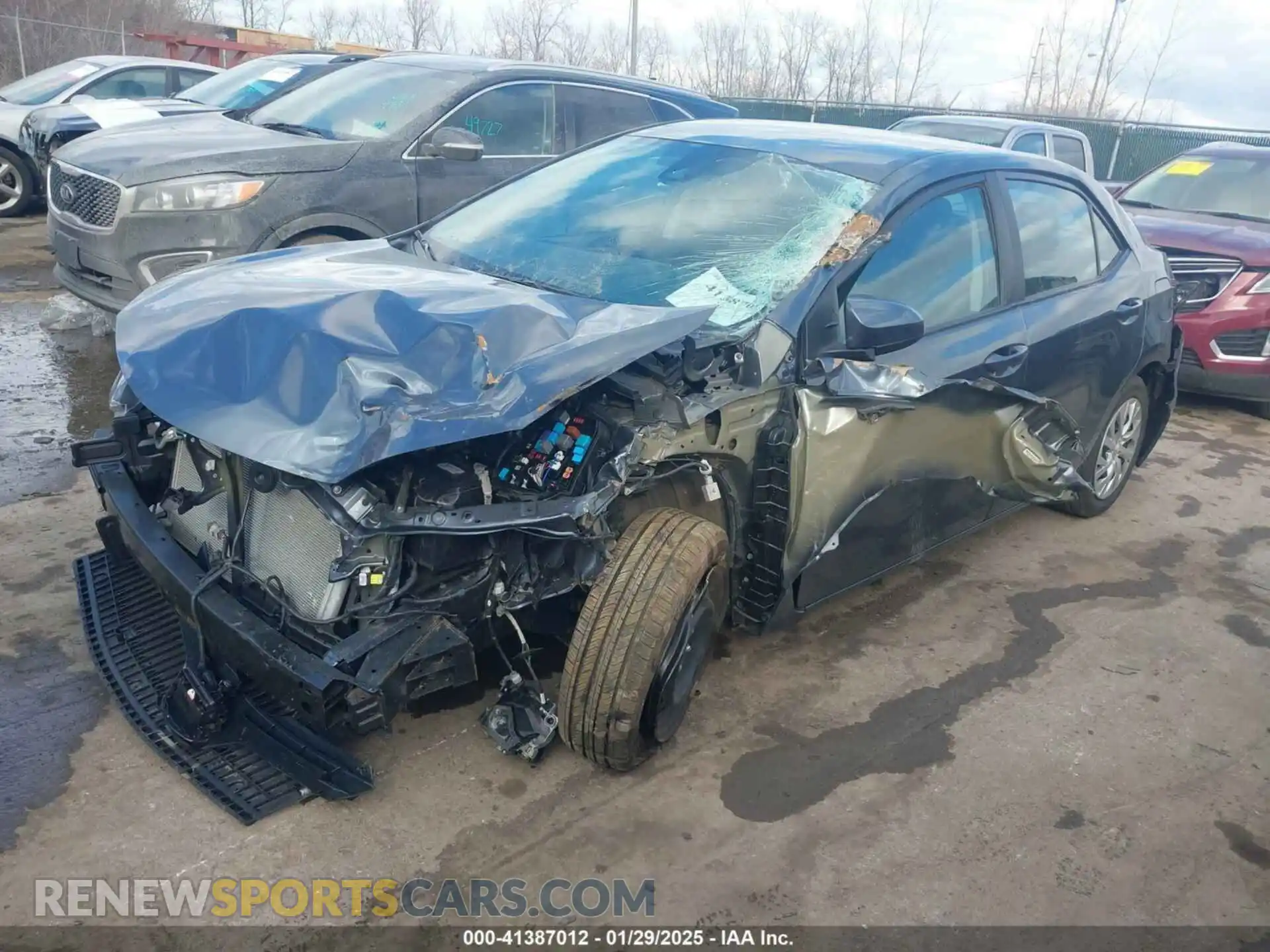 2 Photograph of a damaged car 2T1BURHE0KC246864 TOYOTA COROLLA 2019