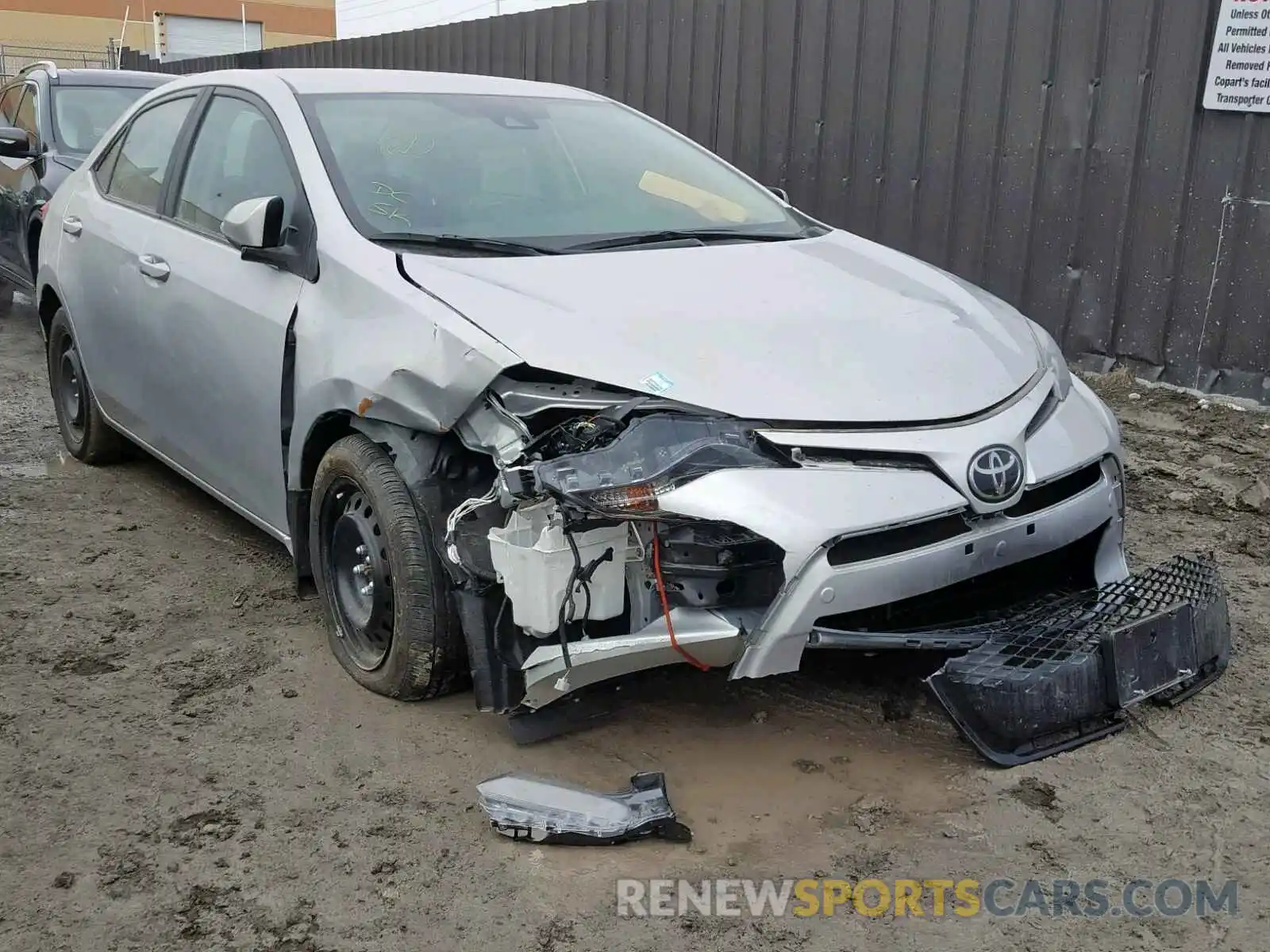 1 Photograph of a damaged car 2T1BURHE1KC135305 TOYOTA COROLLA 2019
