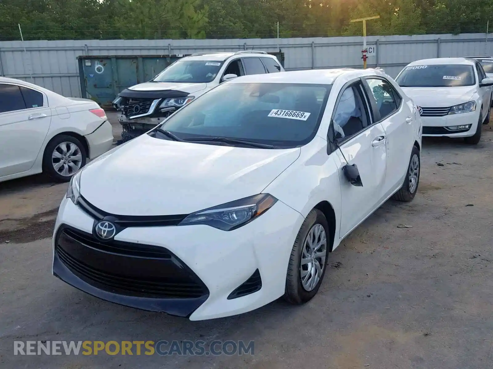 2 Photograph of a damaged car 2T1BURHE1KC143775 TOYOTA COROLLA 2019