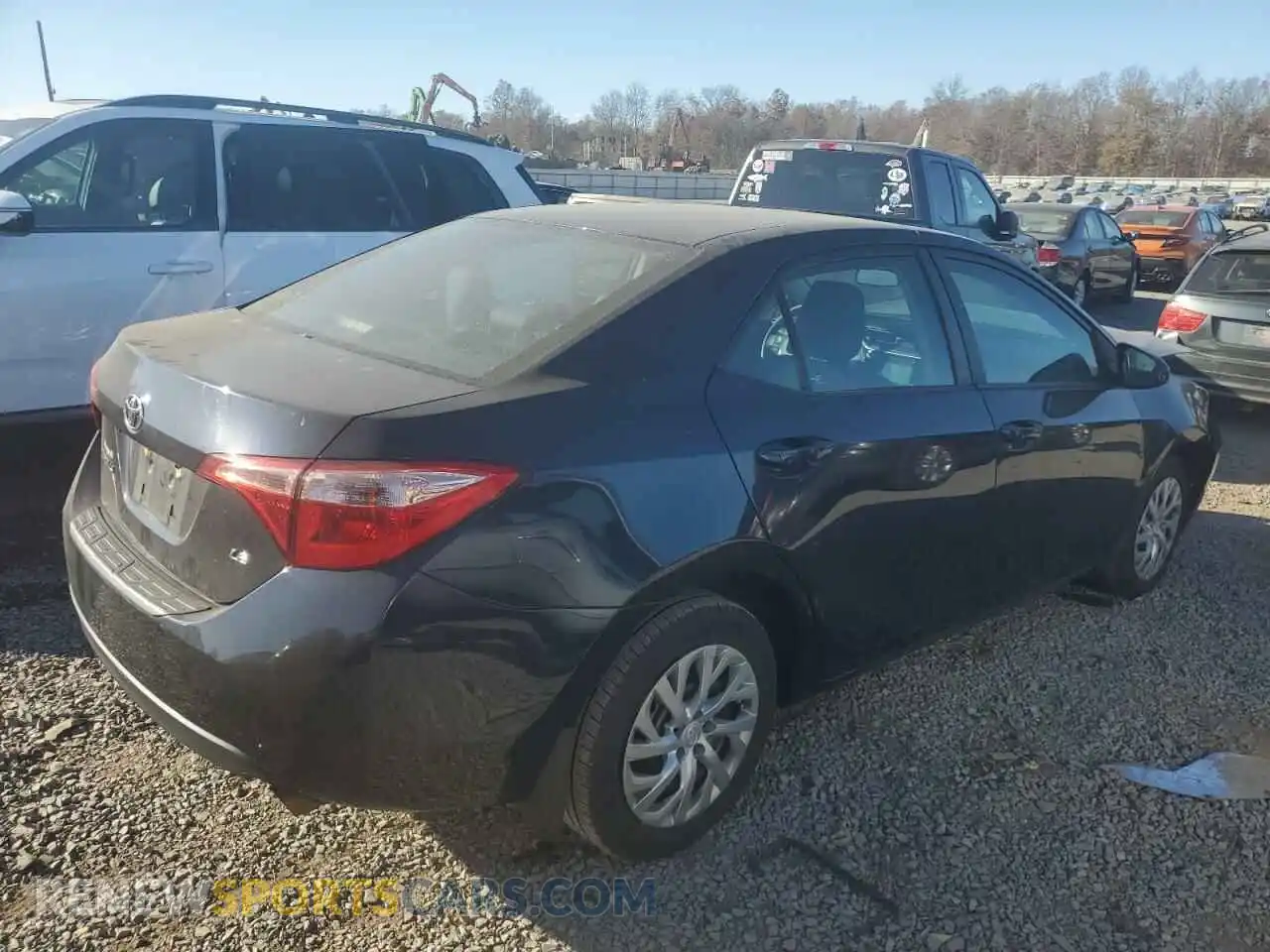 3 Photograph of a damaged car 2T1BURHE1KC155828 TOYOTA COROLLA 2019