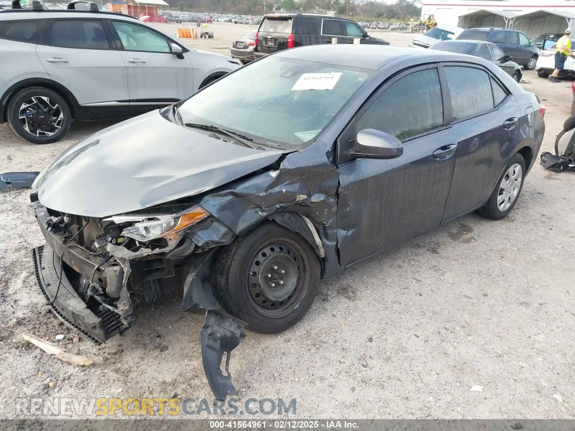 2 Photograph of a damaged car 2T1BURHE1KC162181 TOYOTA COROLLA 2019